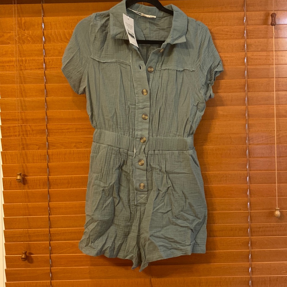 100% Cotton Romper green comfy soft, lined shorts-small (OL)